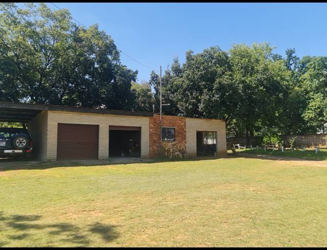 2HA FARM FOR SALE IN KAALPLAATS